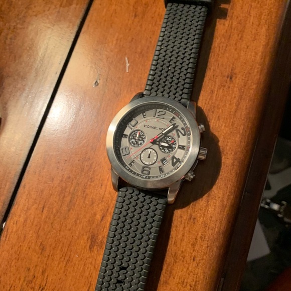 Michael Kors Mens Watch - Picture 3 of 4